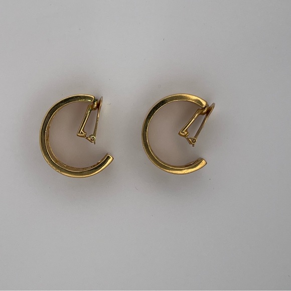 SOLD Versace Gianni Versace Vintage Large Greek key Hoop clip on earrings - Picture 4 of 9
